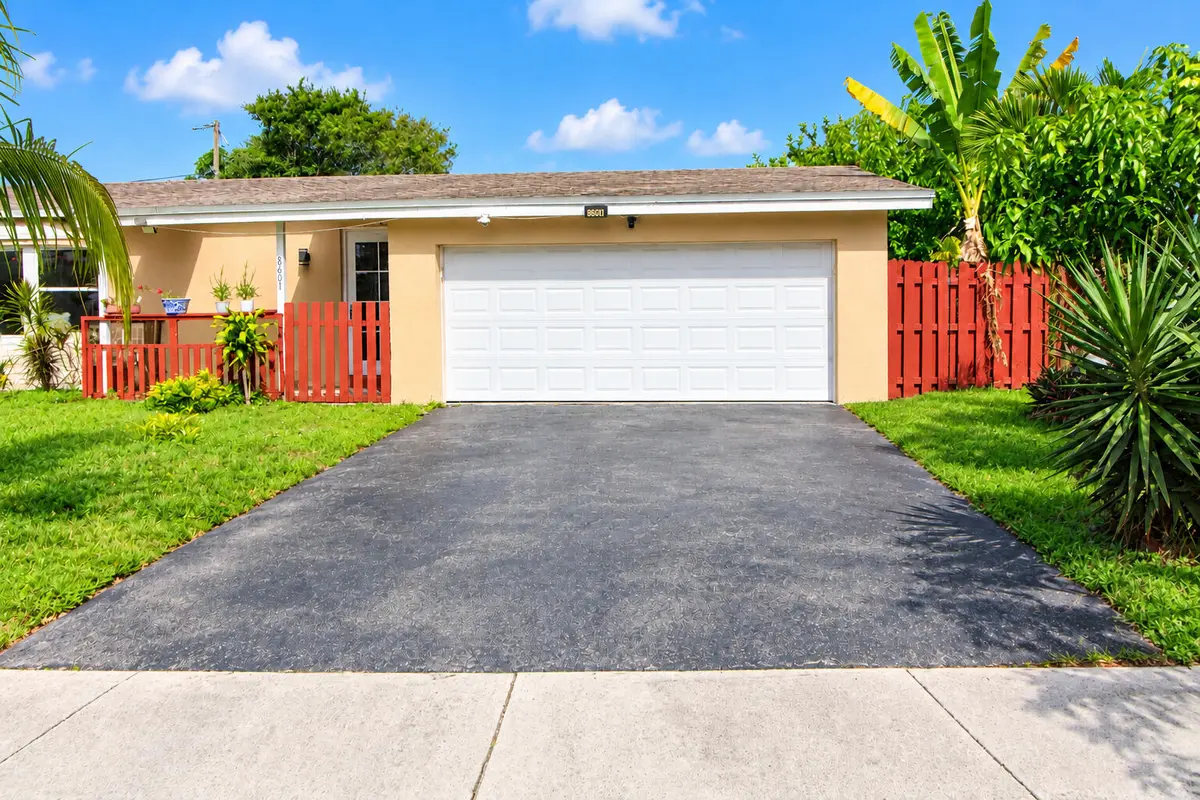 8601 NW 20TH Court, Sunrise, FL – photo 3
