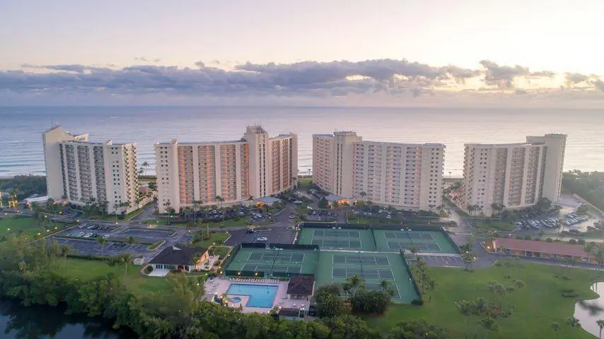 Aerial View at 500 Ocean Trail Way 306, Jupiter