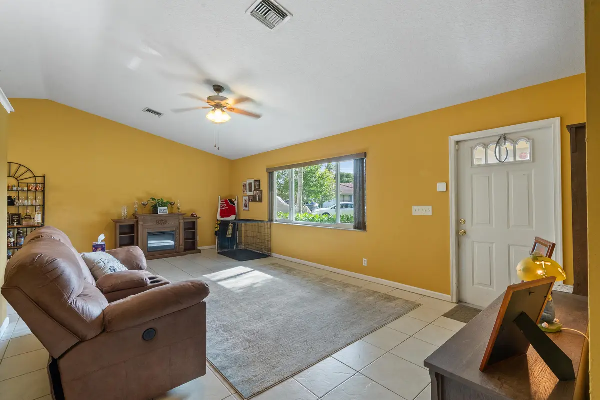 formal living room at 1119 SEA PINES Way, Lantana