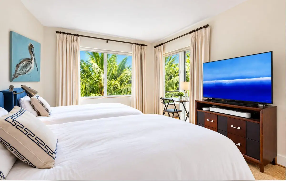 08_beyc6ad7e1ba00df6 at 44 COCOANUT Row 222A, Palm Beach