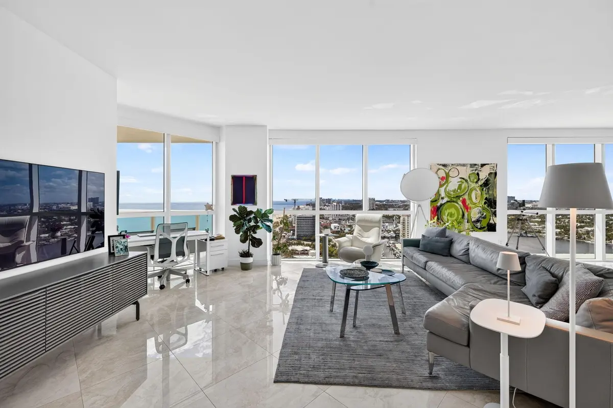 4-web-or-mls-699A1534 at 101 S FORT LAUDERDALE BEACH Boulevard 2407, Fort Lauderdale