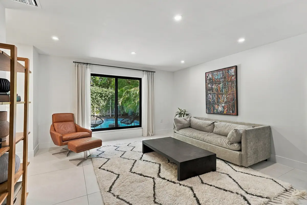 16_dsc09460 at 4140 PAMONA Avenue, Miami