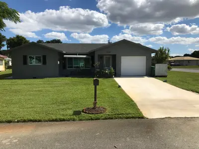 7104 NW 92ND Terrace, Tamarac – Single Family Residence for sale