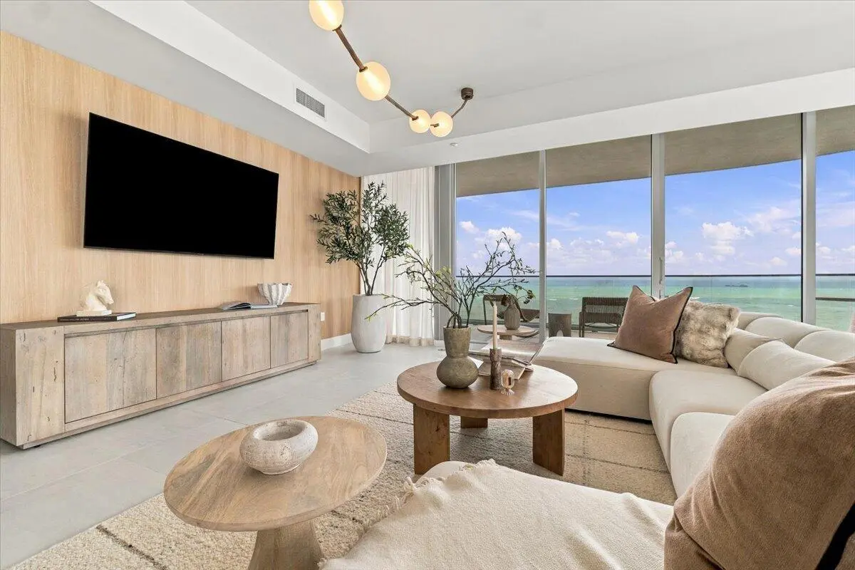 074-DSC00525 at 153 N Seabreeze Blvd 1602, Fort Lauderdale