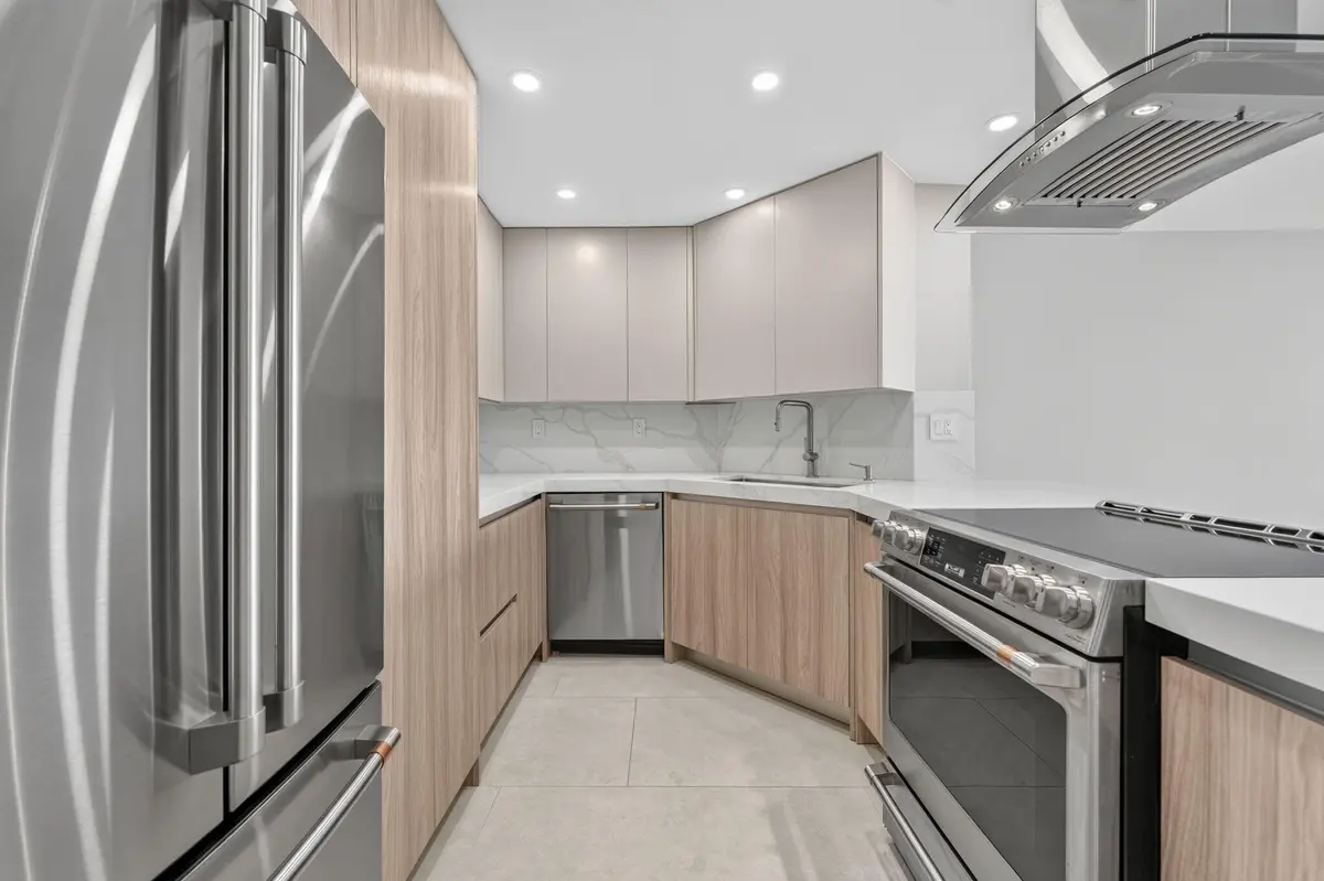 Kitchen at 2100 S Ocean Drive 15E, Fort Lauderdale