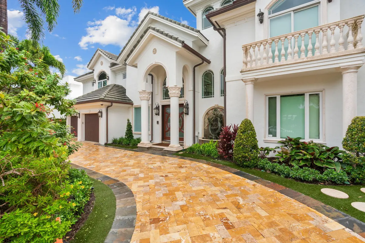 4-web-or-mls-2200 Intracoastal Dr Fort L at 2200 INTRACOASTAL Drive, Fort Lauderdale
