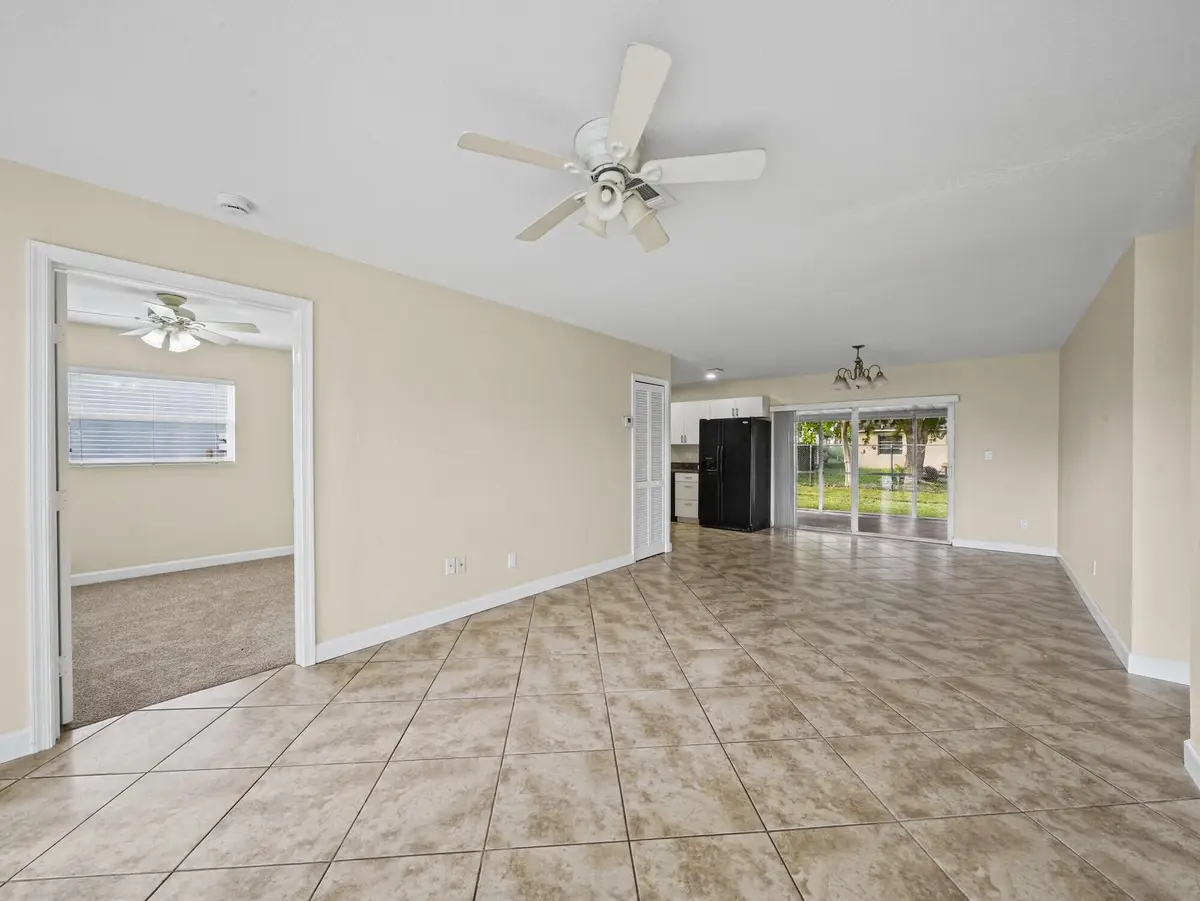 3 Living Area at 6581 NW 24TH Court, Margate