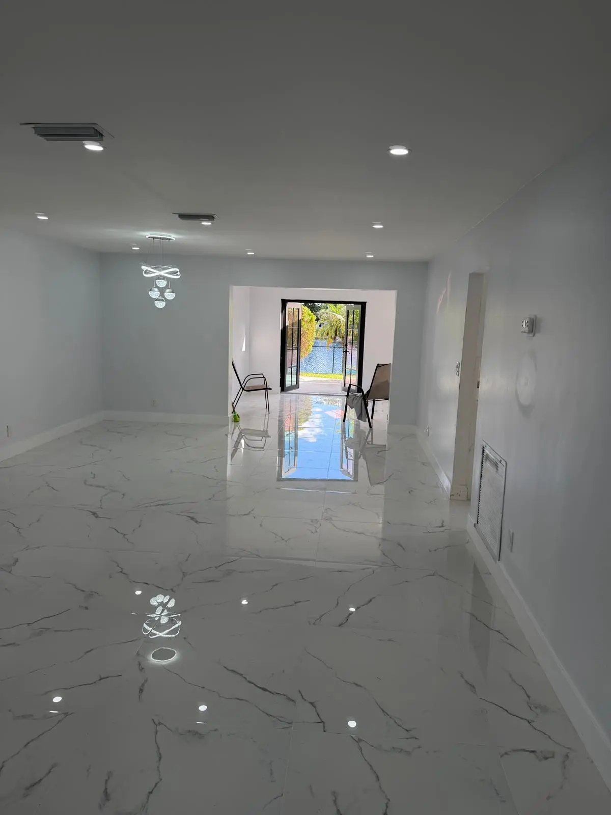 PIC at 9720 NW 83RD Street, Tamarac