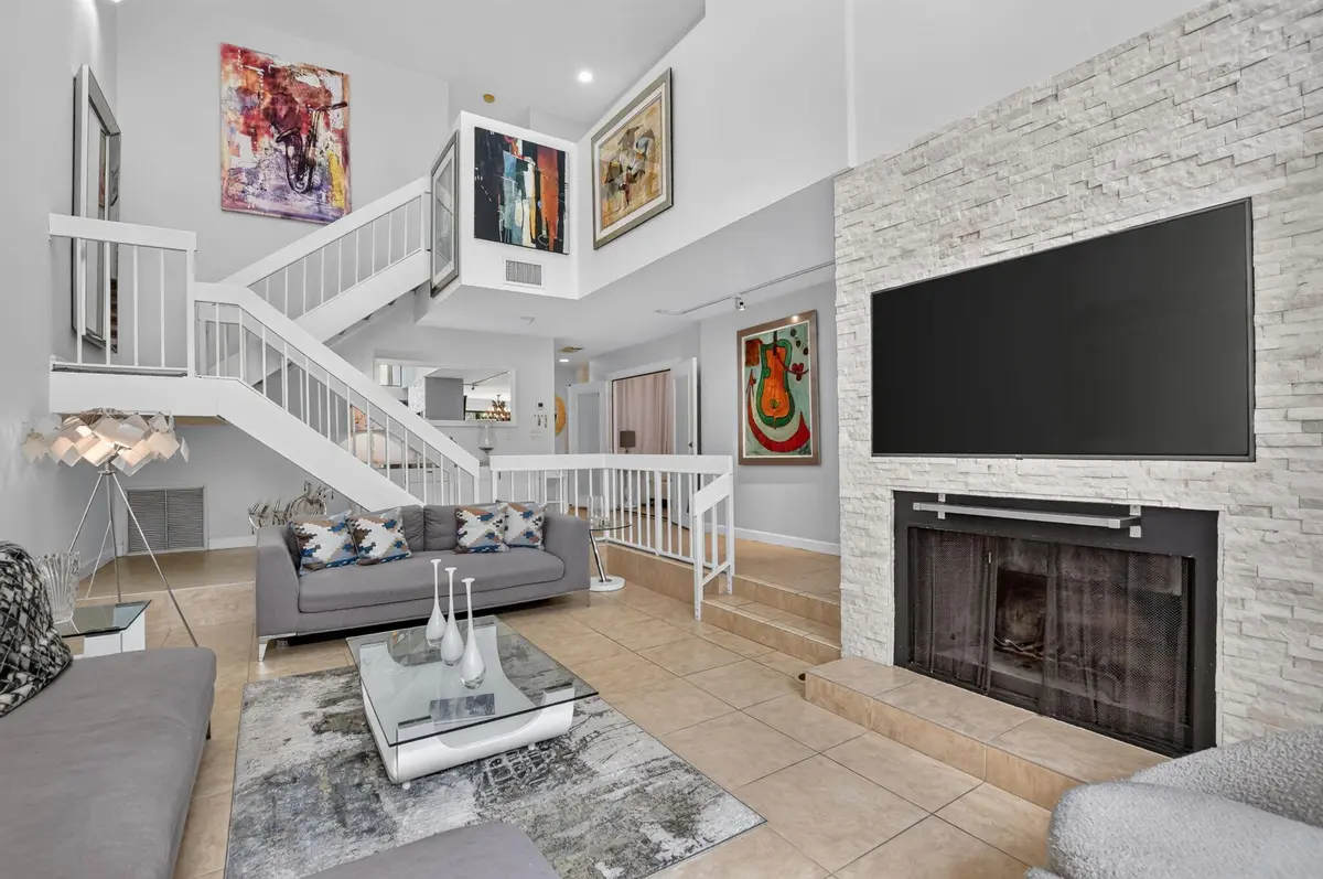 11-web-or-mls-DSC_1470 at 702 Saint Albans Drive, Boca Raton