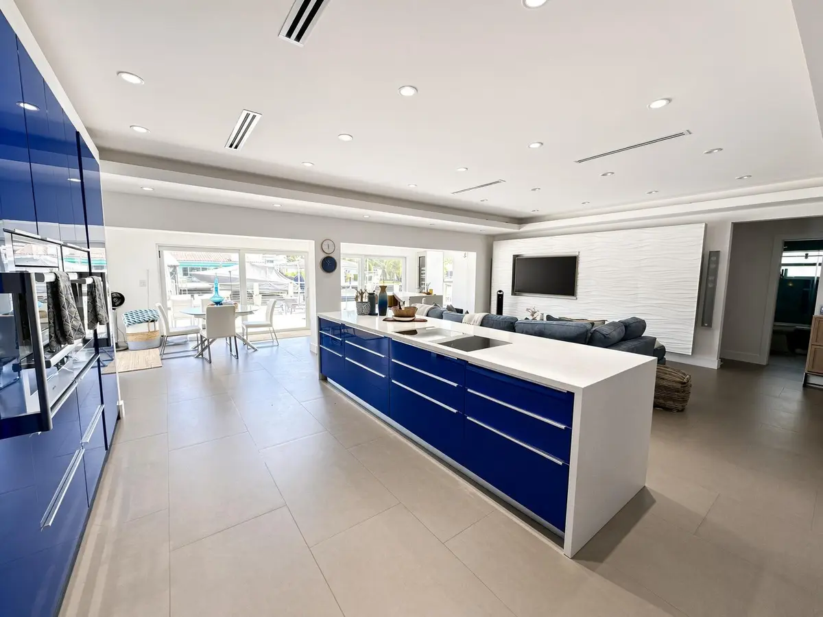IiPdc at 2300 NE 19TH Avenue, Wilton Manors