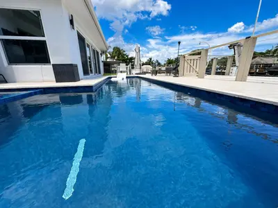 2300 NE 19TH Avenue, Wilton Manors – Single Family Residence for rent