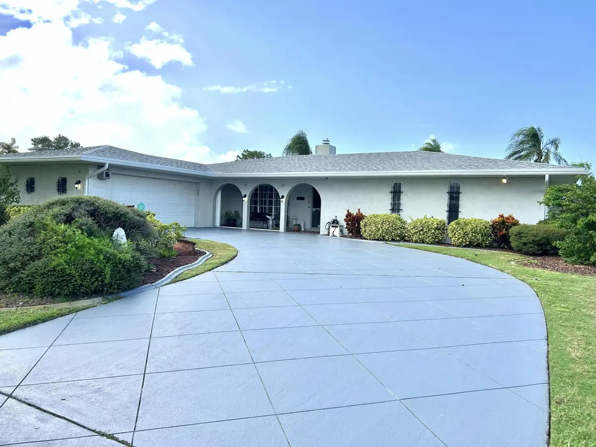 02_beyc6ae287ad7312d at 1737 SE Hondo Avenue, Port St. Lucie