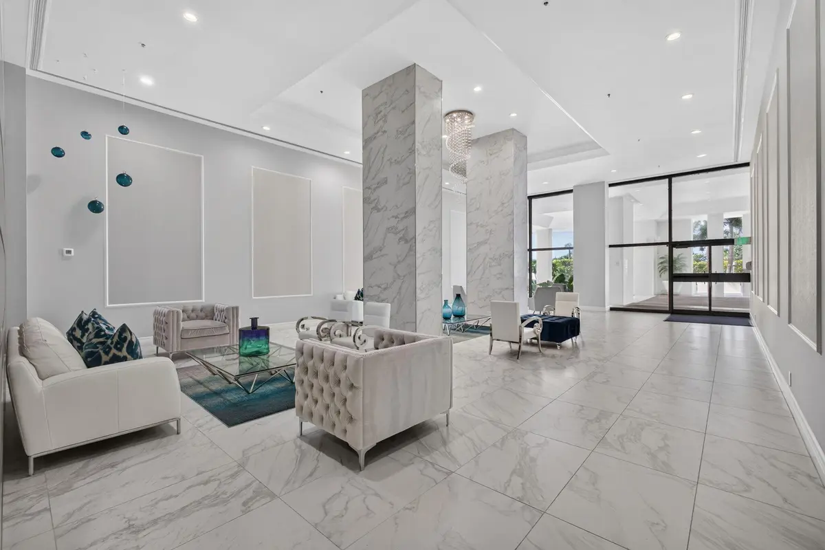 63-web-or-mls-5D1A5641 at 5280 N OCEAN Drive 4D, Singer Island