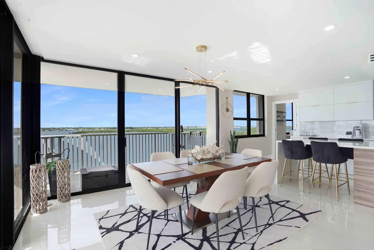 Dining at 5480 N Ocean Drive Bphc, Singer Island