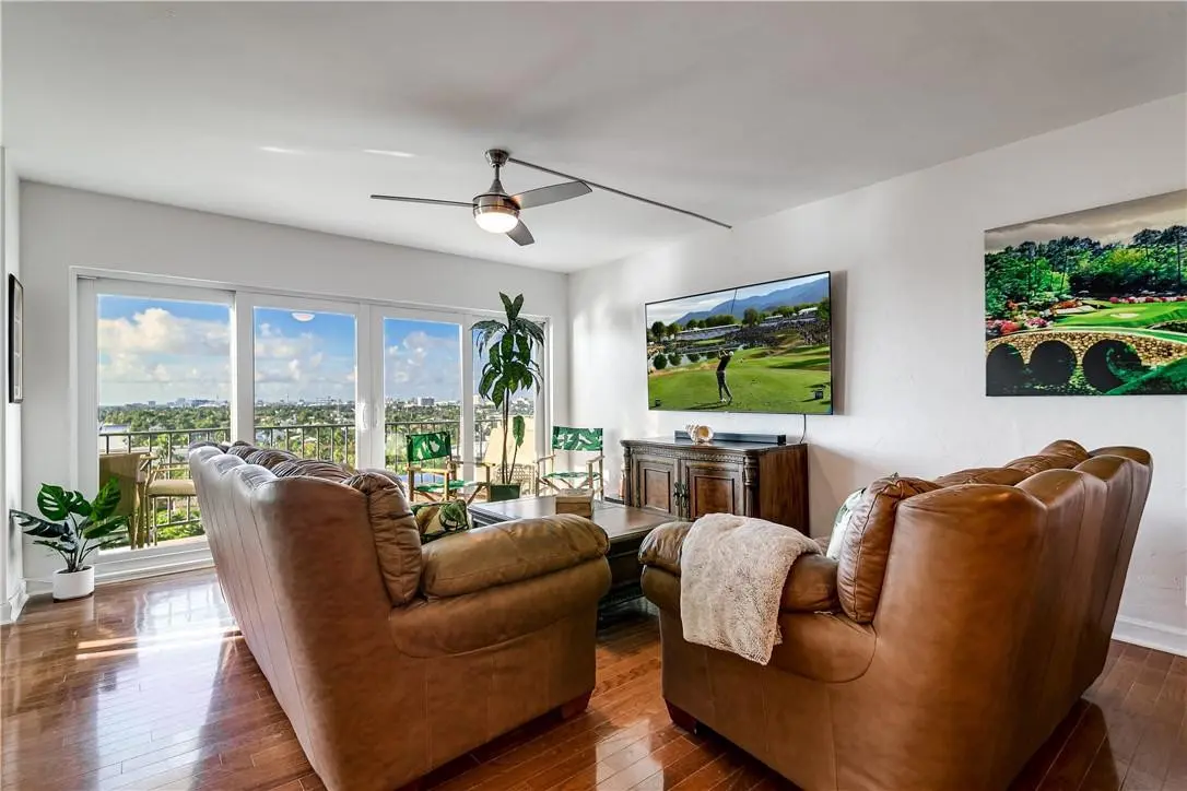 Photo 6 at 2500 E LAS OLAS Boulevard 1107, Fort Lauderdale
