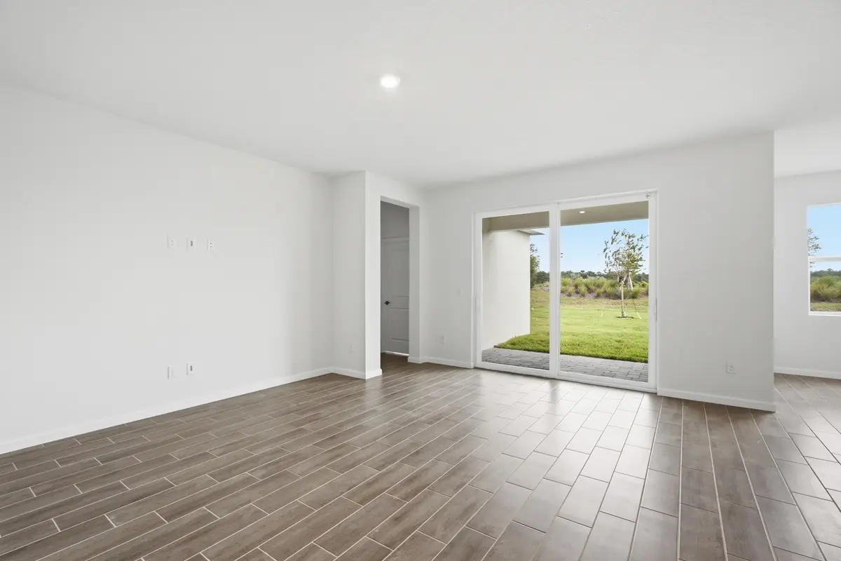 LR to patio at 5437 NW CAMBERLY Court, Port St. Lucie