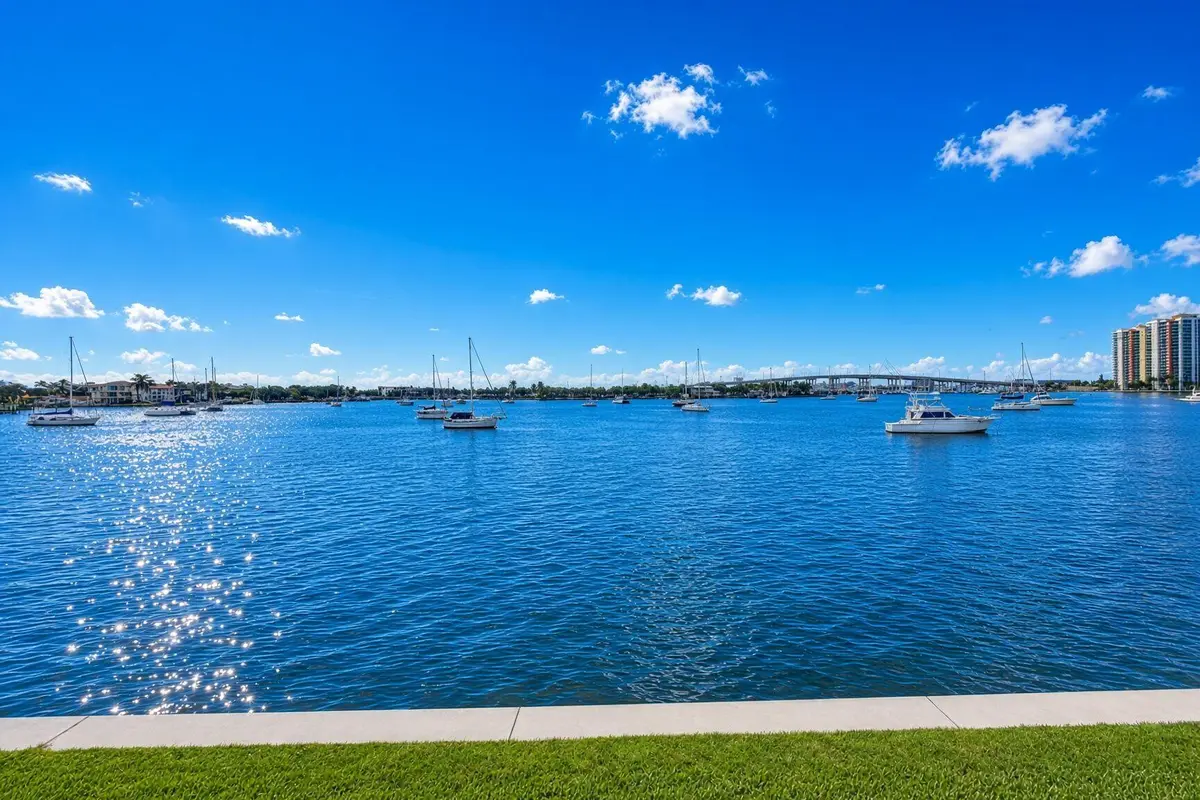 44-web-or-mls-mYrHW at 1051 Sugar Sands Boulevard 255, Riviera Beach