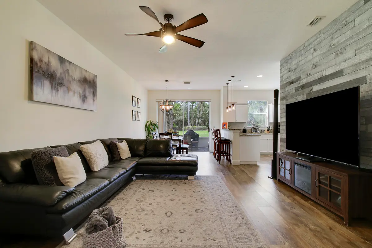 House 2-2 at 431 Rainbow Springs Terrace, Royal Palm Beach