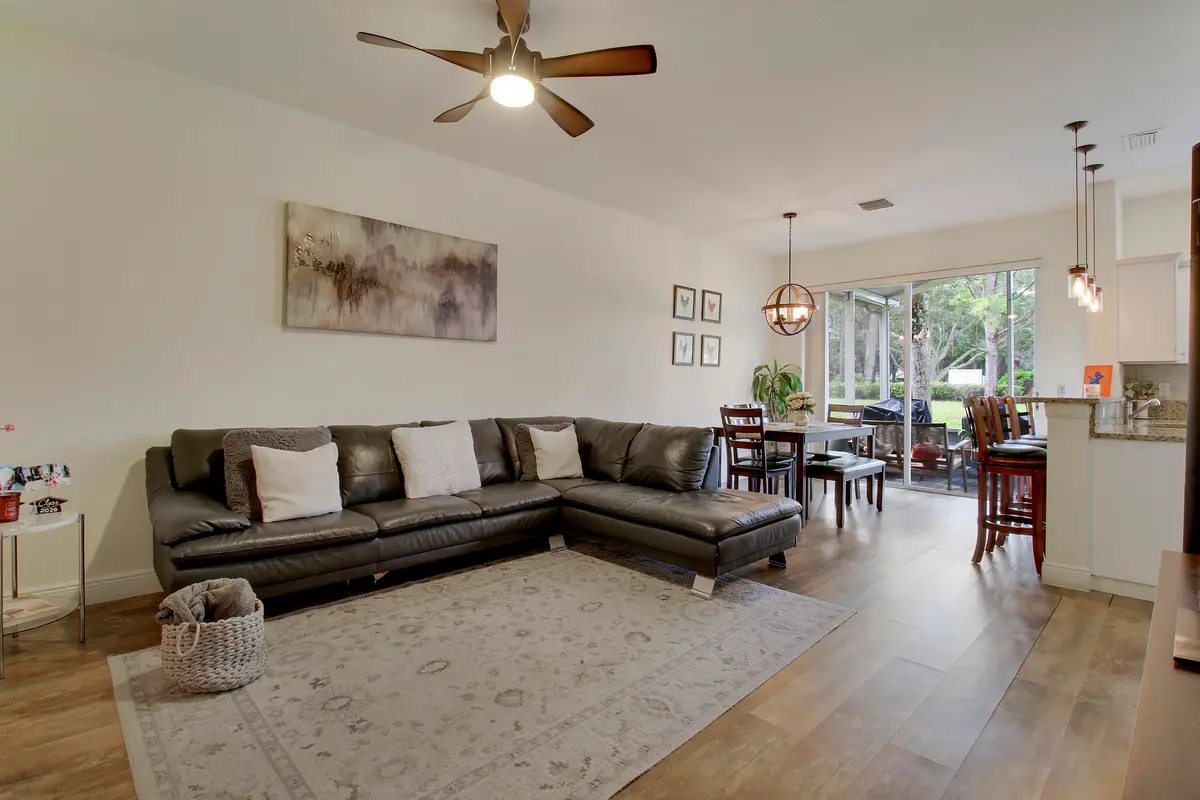 House 2-1 at 431 Rainbow Springs Terrace, Royal Palm Beach