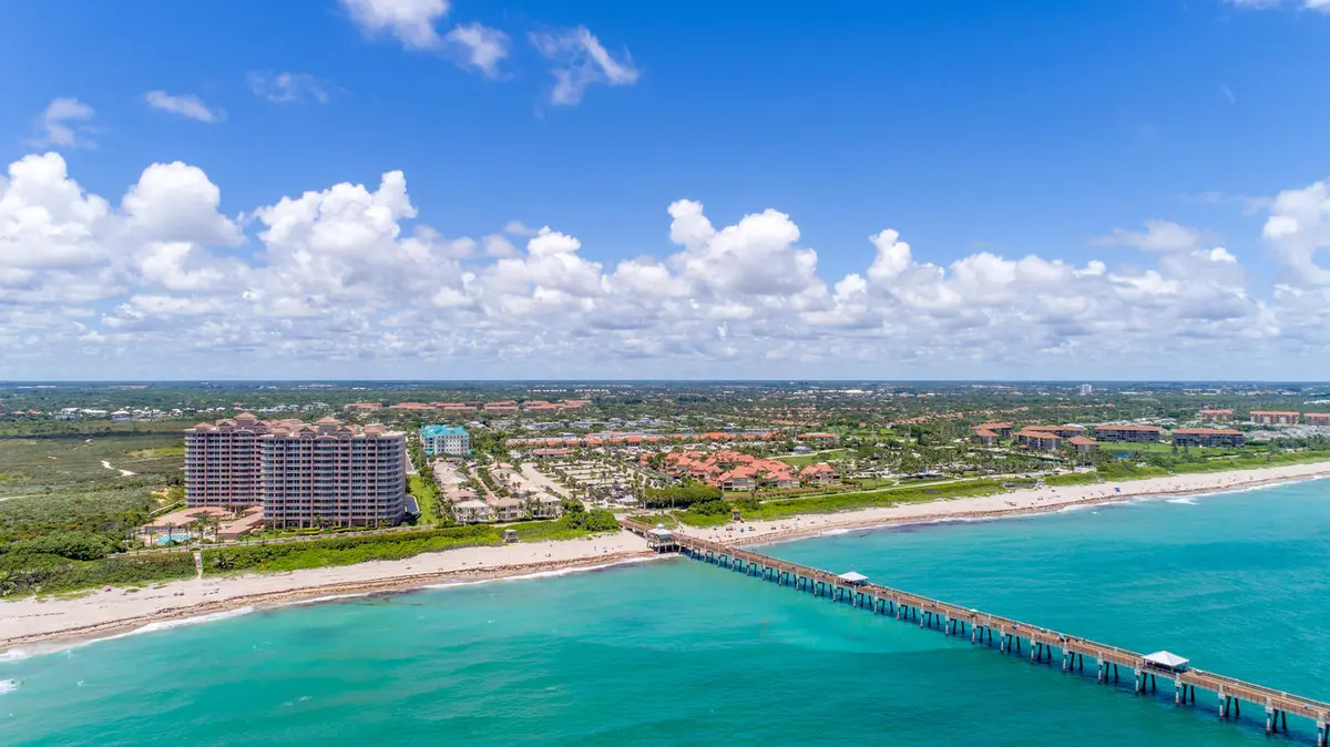 Juno Beach at 400 Seaside Lane, Juno Beach