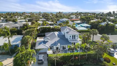 122 Lighthouse Drive, Jupiter Inlet Colony – Single Family Residence for sale