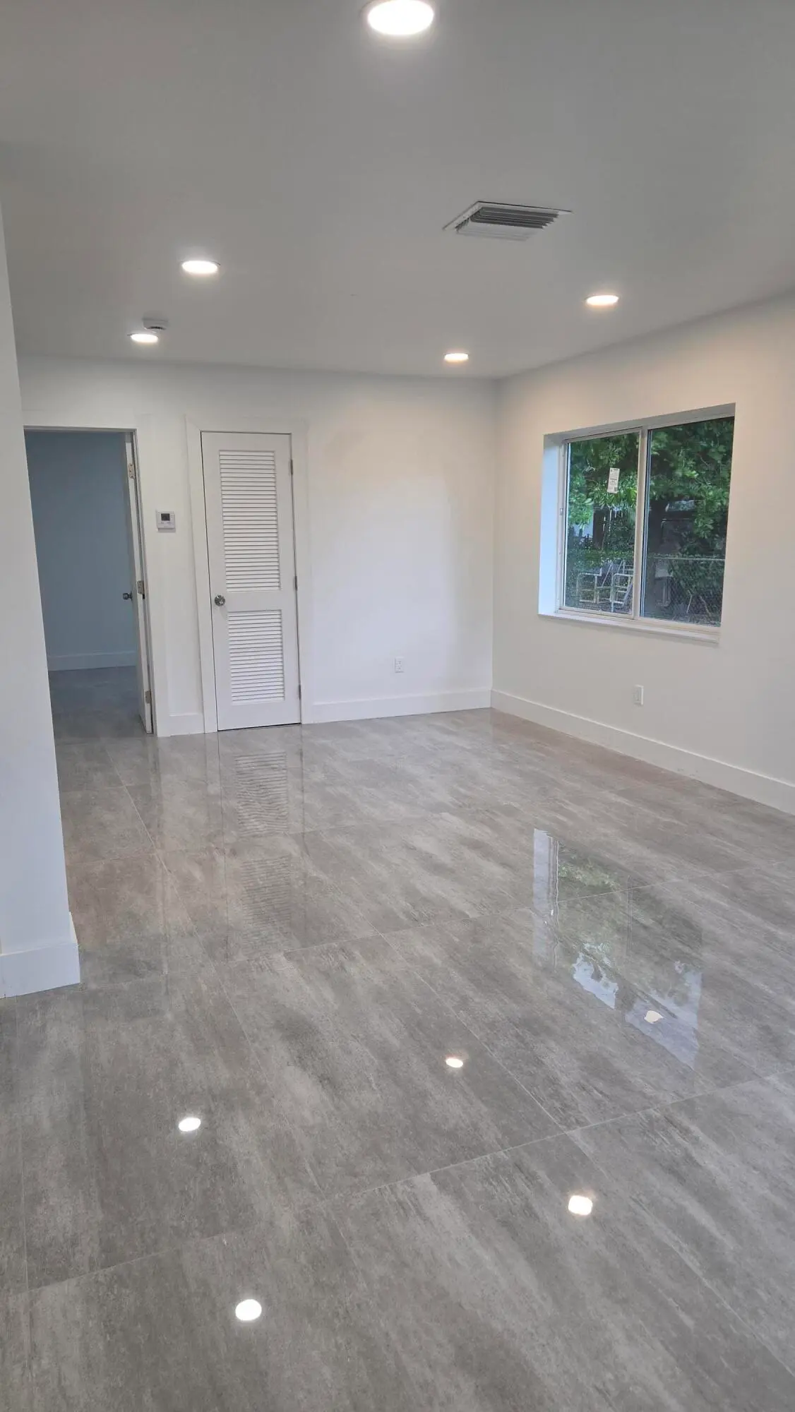 1. at 1791 LAUDERDALE MANOR Drive, Fort Lauderdale