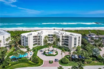 3001 SE Island Point Lane 14, Stuart – sold