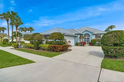 2619 SW Greenwich Way, Palm City – sold