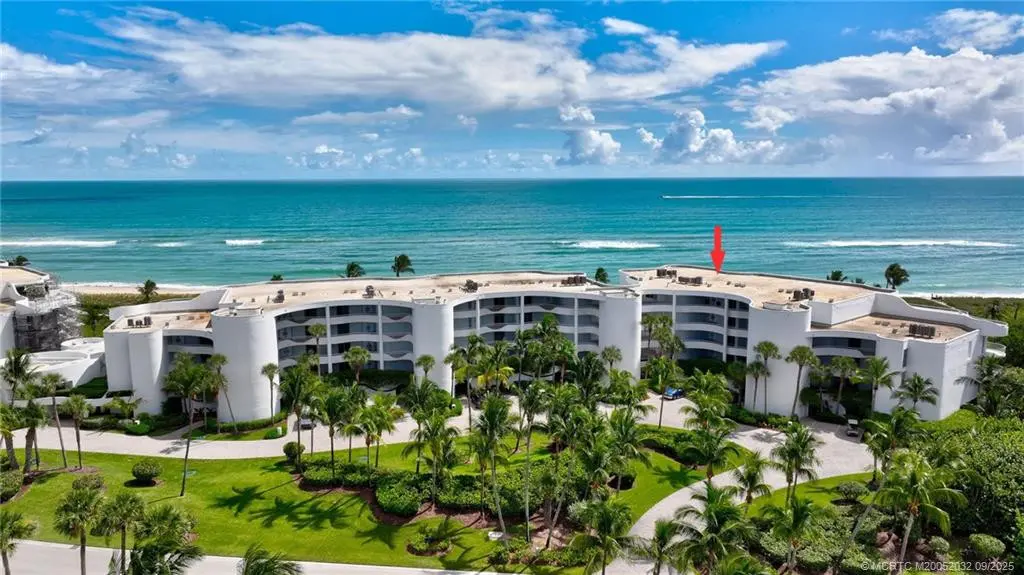 Photo 1 at 2001 SE Sailfish Point Boulevard 303, Stuart