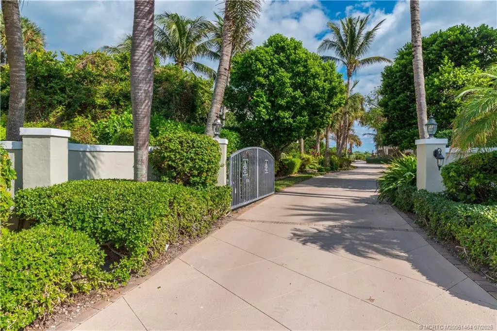 Photo 6 at 4643 NE Ocean Boulevard, Jensen Beach