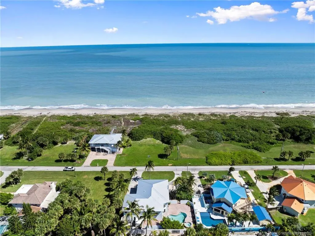 Photo 4 at 1911 Surfside Drive, Fort Pierce