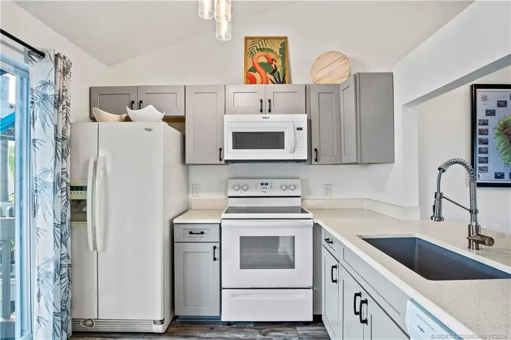 Photo 7 at 1555 NE Beacon Drive 1007, Jensen Beach