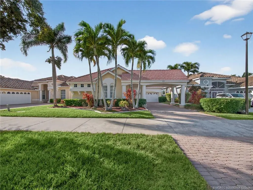 Photo 2 at 618 SW Lake Charles Circle, Port St. Lucie
