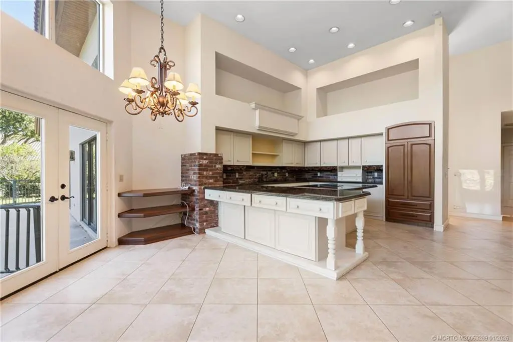 Photo 3 at 4221 SW Parkgate Boulevard, Palm City