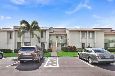 5403 SE Miles Grant Road H111, Stuart – sold