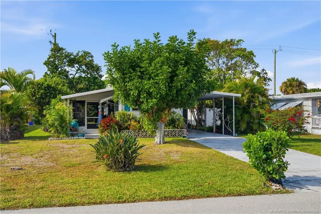 Photo 1 at 7878 SE Swan Avenue, Hobe Sound