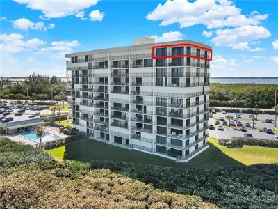 10000 S Ocean Drive 1101, Jensen Beach – sold