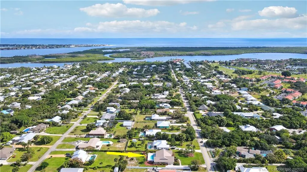 Photo 8 at 5439 SE Horseshoe Point Road, Stuart