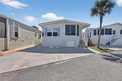 2115 Nettles Boulevard, Jensen Beach – Single Family Residence for sale