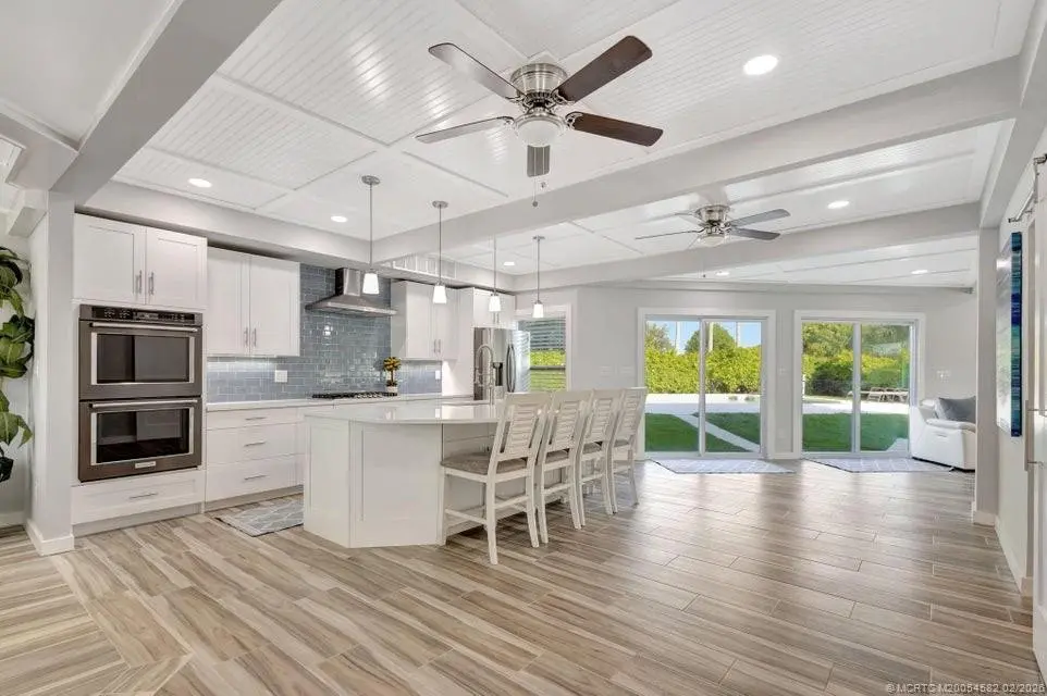 Photo 8 at 10355 Seagrape Way, Palm Beach Gardens