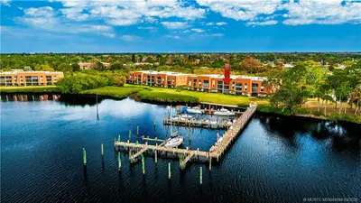 3100 SE Pruitt Road E-203, Port St. Lucie – Condominium for sale