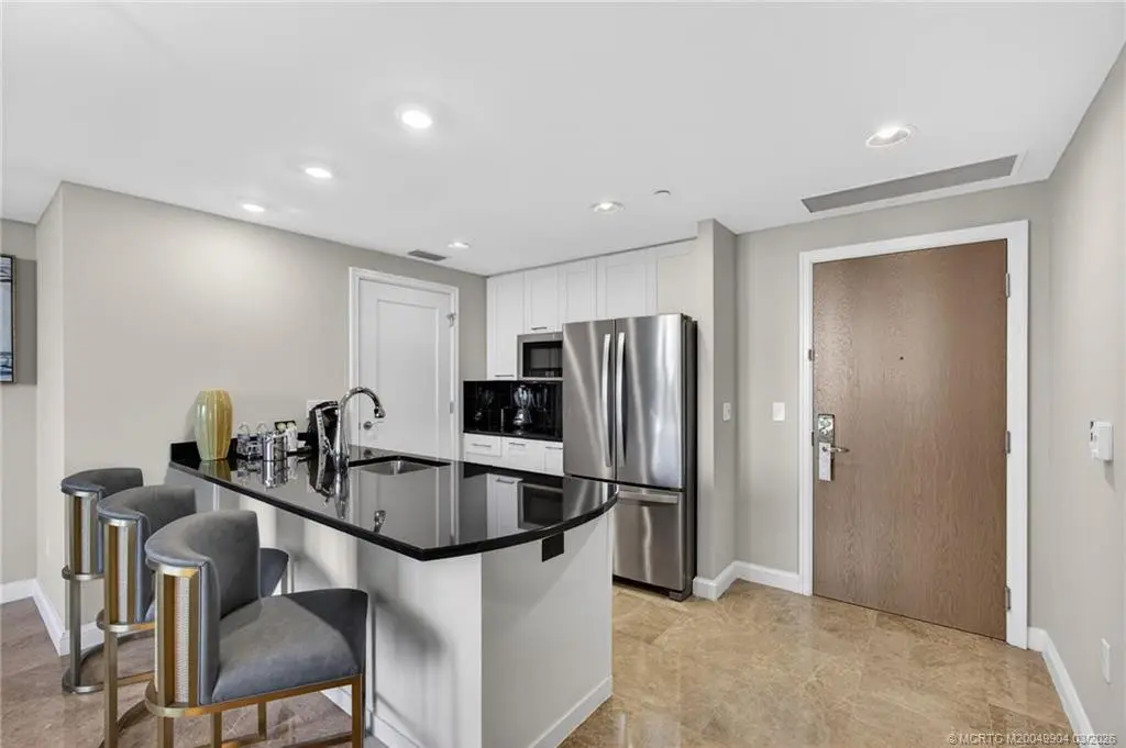 Photo 5 at 3800 N Ocean Drive 505, Riviera Beach