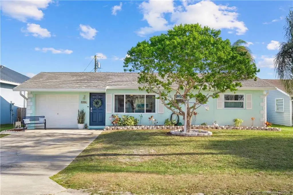 Photo 4 at 2602 SE Jackson Street, Stuart