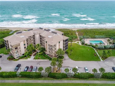 2641 NE Ocean Boulevard 405, Stuart – Condominium for rent