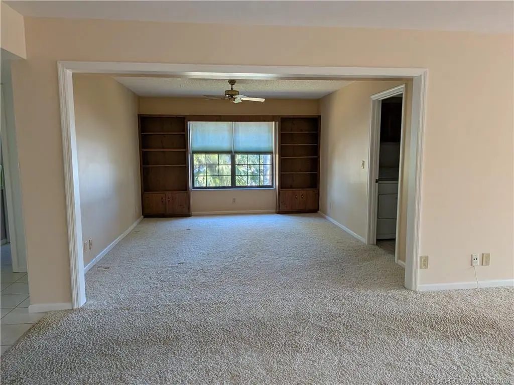 Flex space off Living. Extra window at 3100 SE Pruitt Road B301, Port St. Lucie