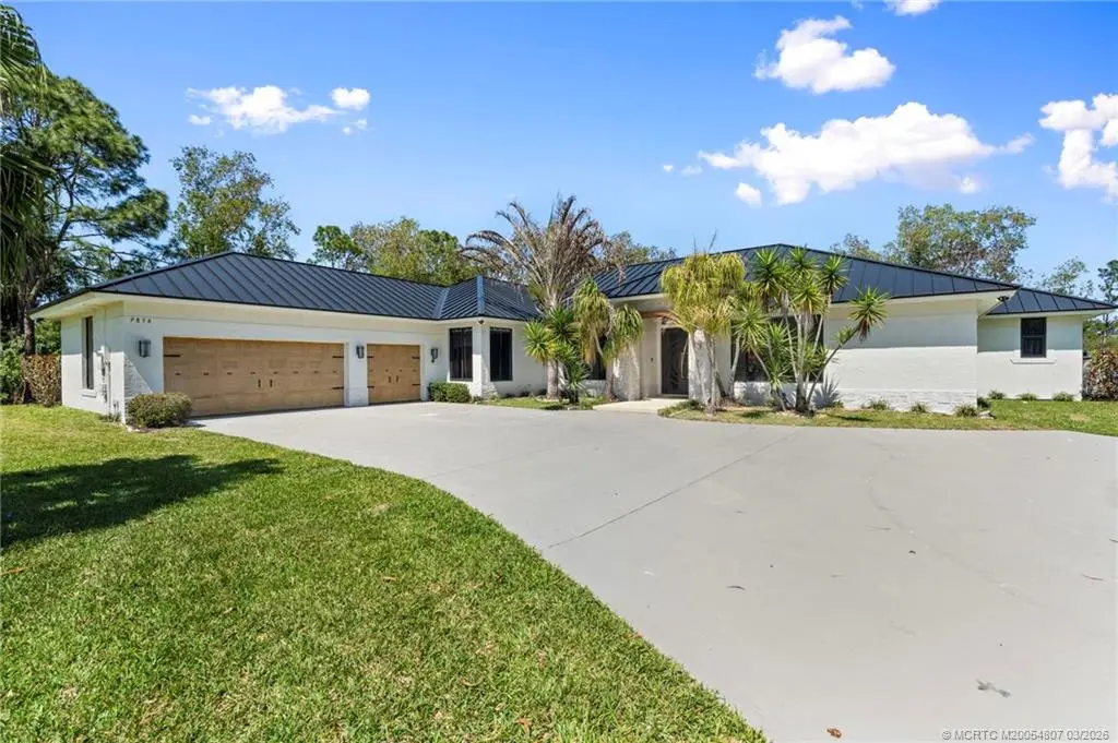 Photo 2 at 9856 SW Pueblo Terrace, Palm City