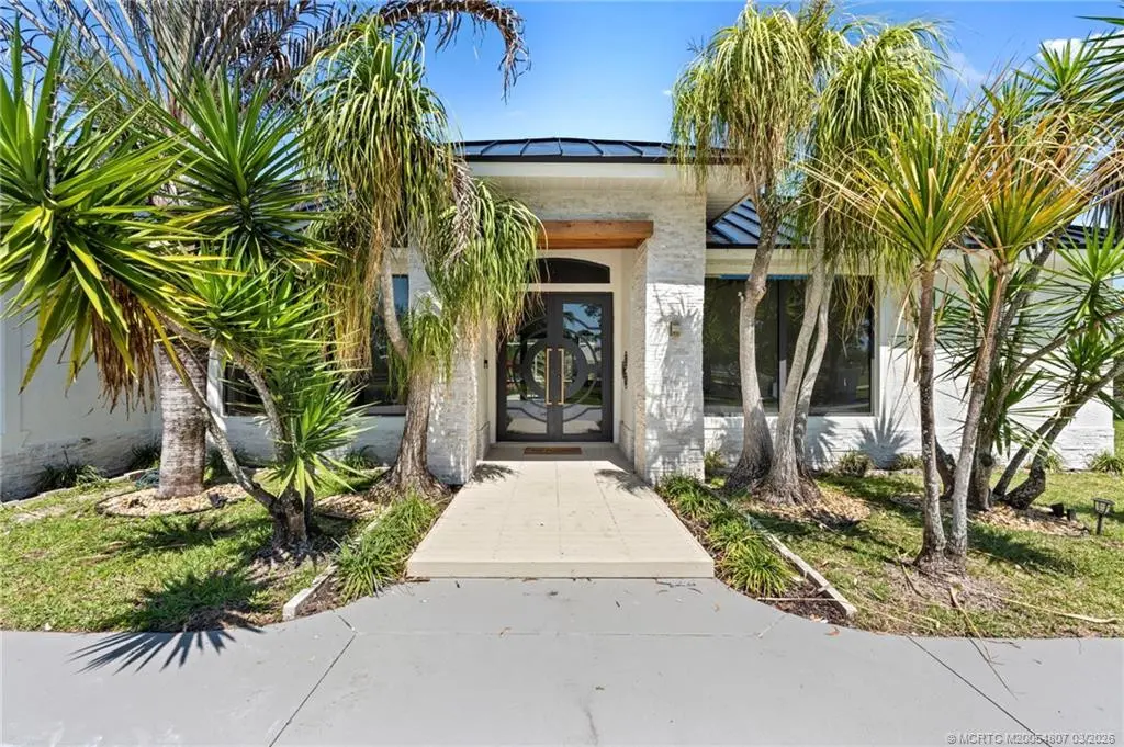 Photo 3 at 9856 SW Pueblo Terrace, Palm City