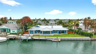 276 Bermuda Beach Drive, Hutchinson Island – sold
