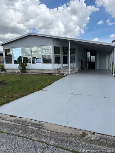 489 Swan Lane, Vero Beach – Manufactured Home for sale