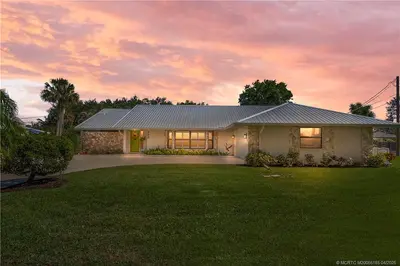 4620 SE Quail Trail, Stuart – sold